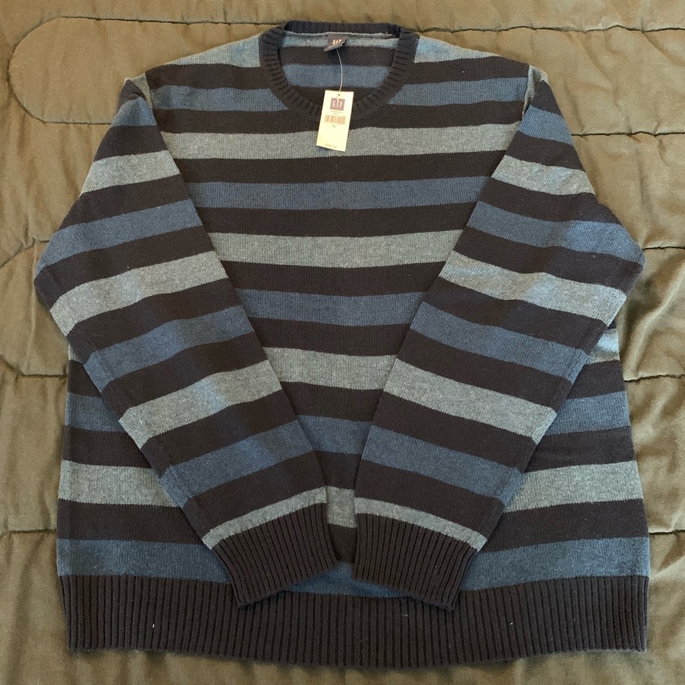 Men’s Gap Striped Sweater Size XL